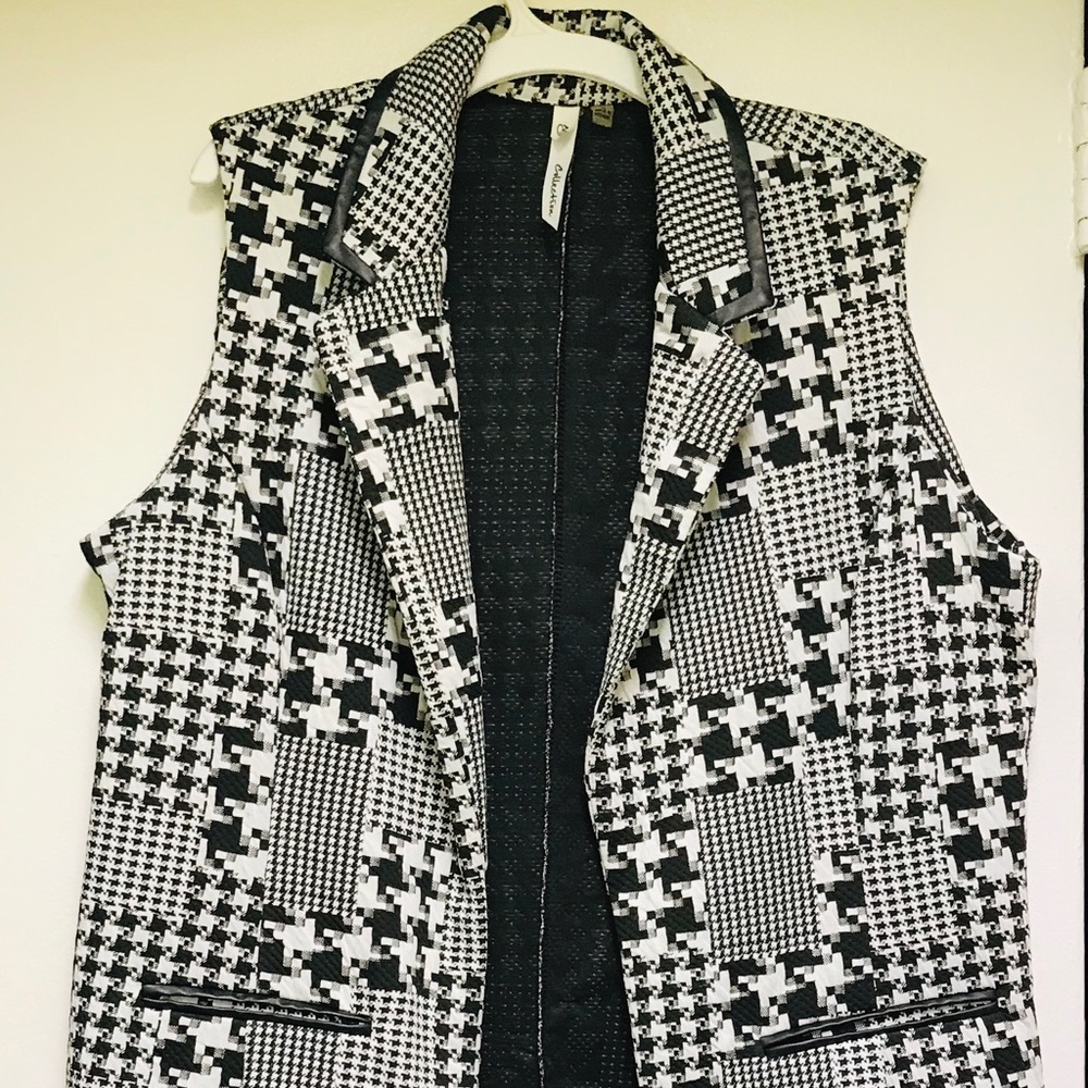 NY Collection sleeveless Blazer